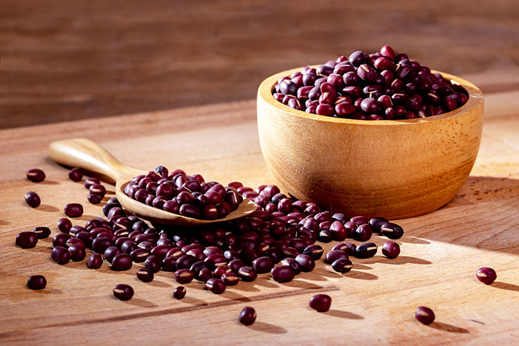小豆のポリフェノールは赤ワインの倍！小豆の持つ栄養と効果とは